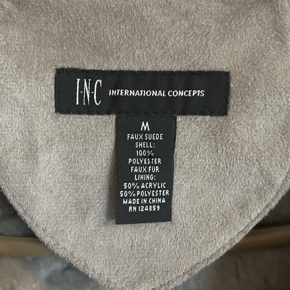 INC faux suede and fur  size M - Picture 4 of 4